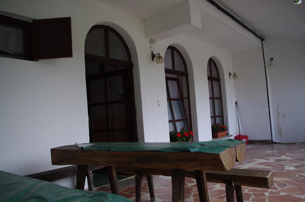 Horváth Kert Vendégház Zirc Exterior foto